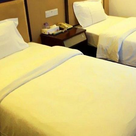 Xiangmei Chain Hotel Shenzhen Qianhai Branch Kültér fotó